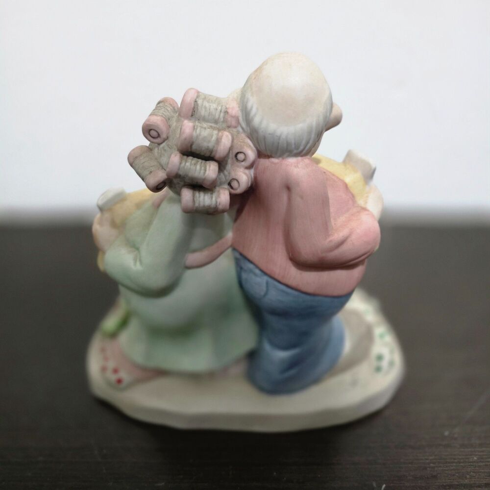 Samuel Butcher McCoon's County Wishing You a Two Ton Christmas Figure 1st Edit - Picture 12 of 16